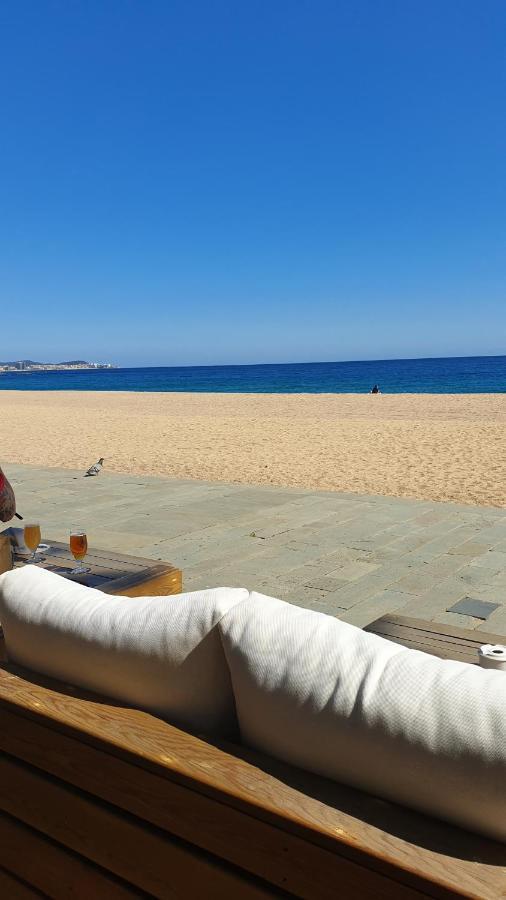 Les Pieds Dans L' Eau Daire Empuriabrava Dış mekan fotoğraf